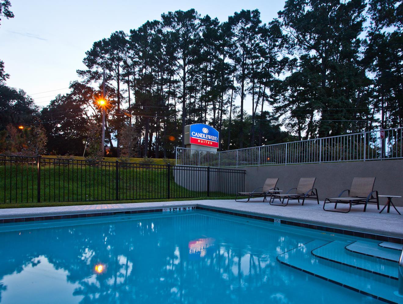 Candlewood Suites Tallahassee By Ihg Екстериор снимка