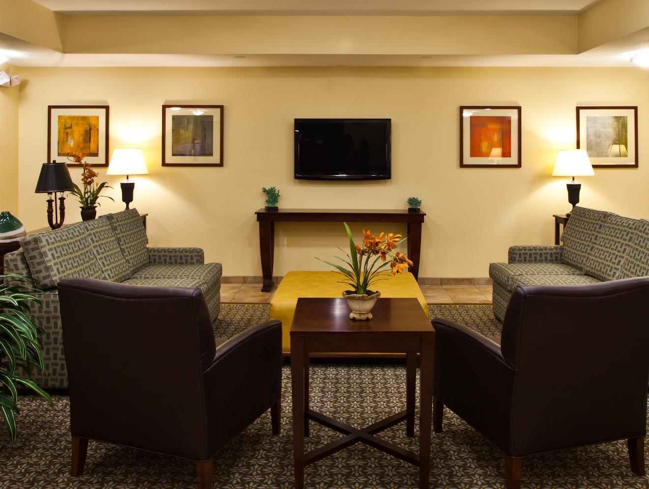 Candlewood Suites Tallahassee By Ihg Екстериор снимка