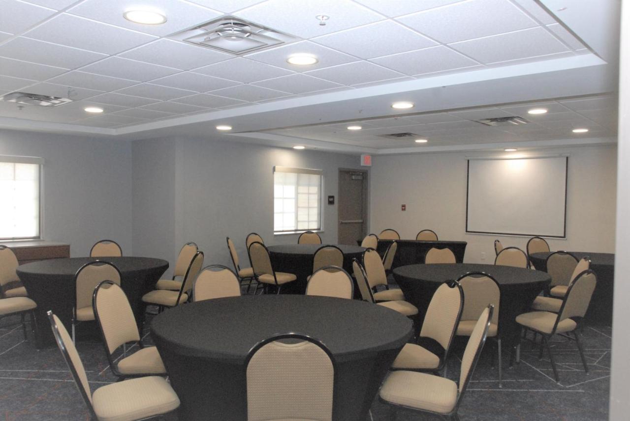 Candlewood Suites Tallahassee By Ihg Екстериор снимка