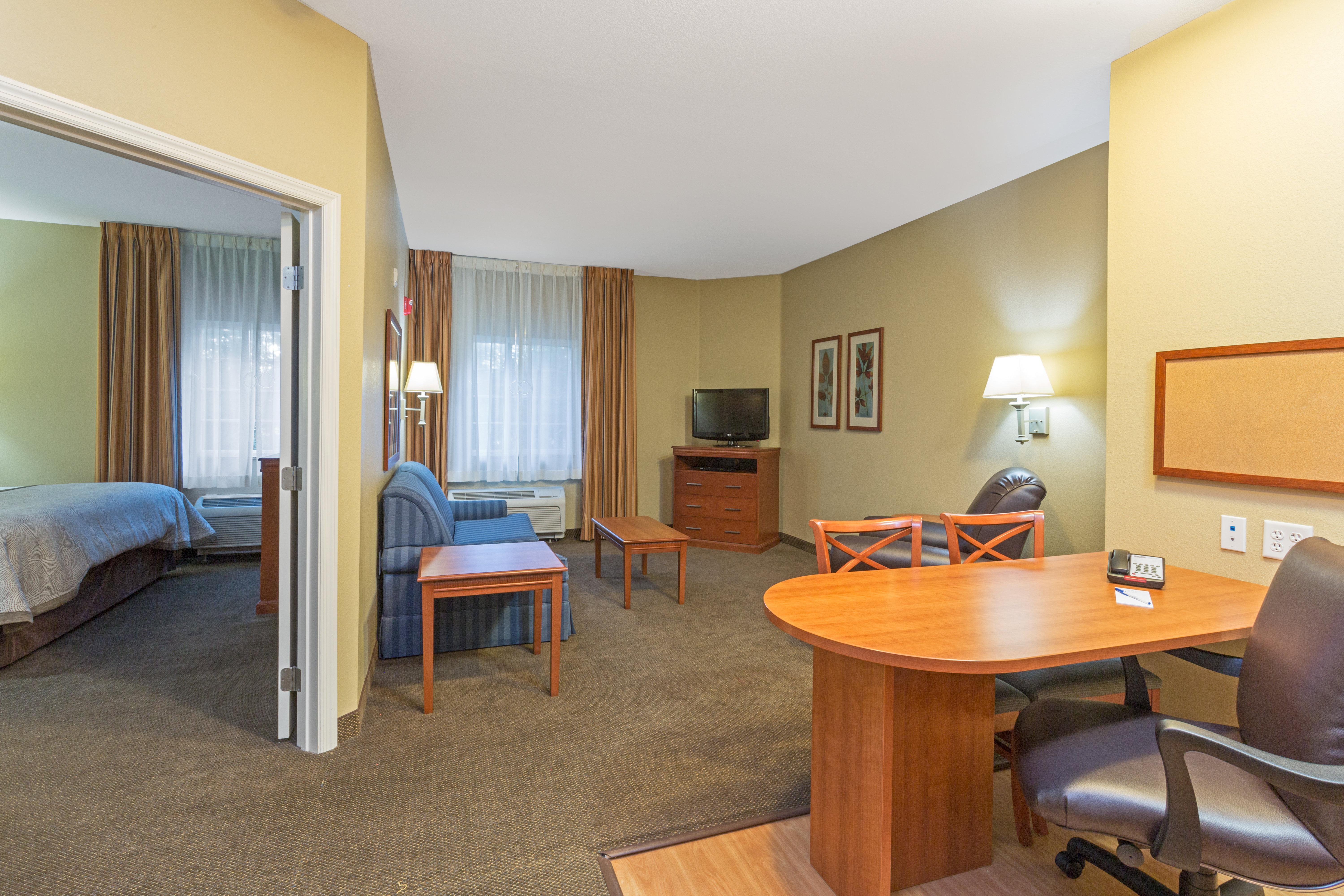 Candlewood Suites Tallahassee By Ihg Екстериор снимка