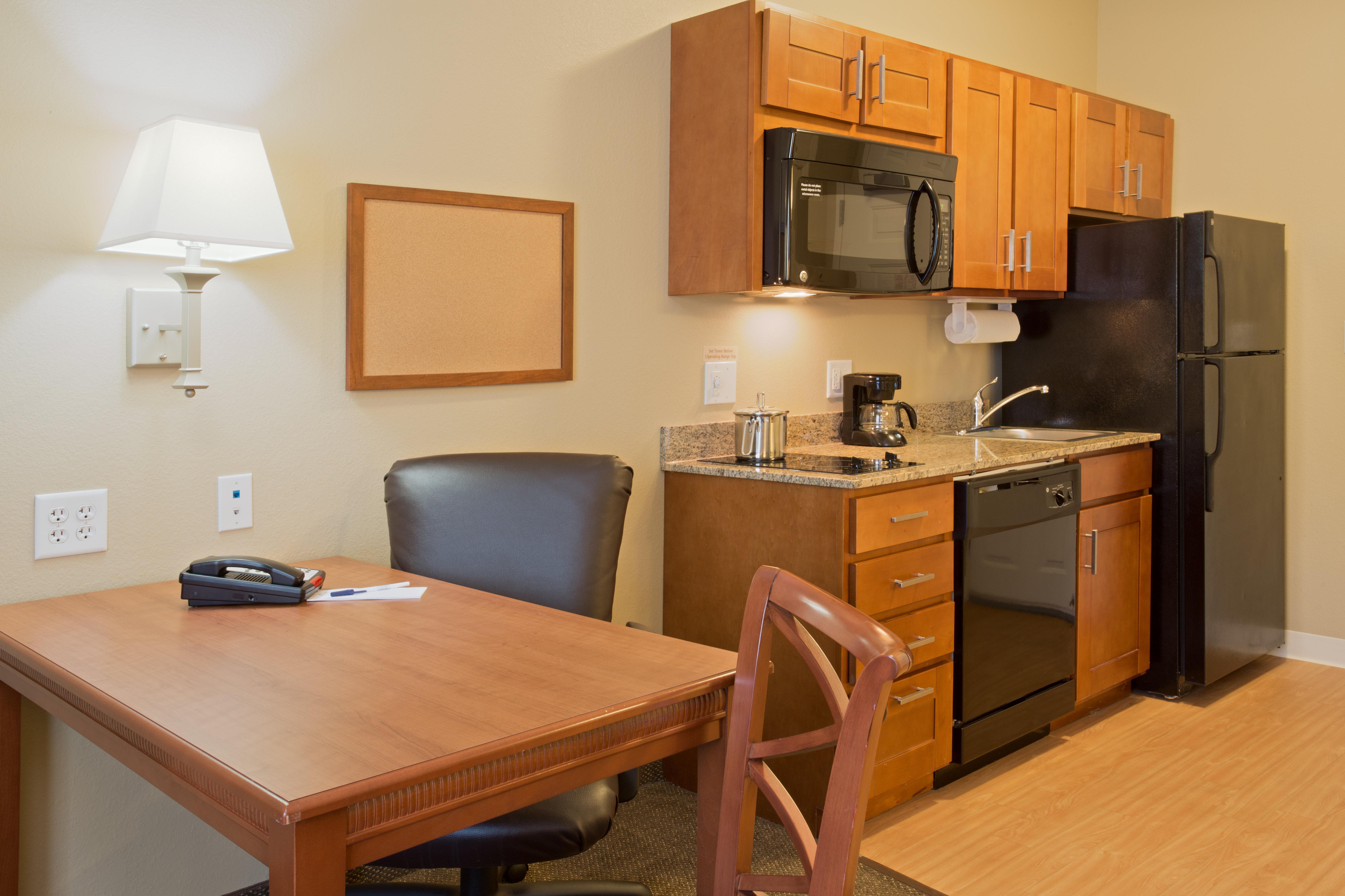 Candlewood Suites Tallahassee By Ihg Екстериор снимка