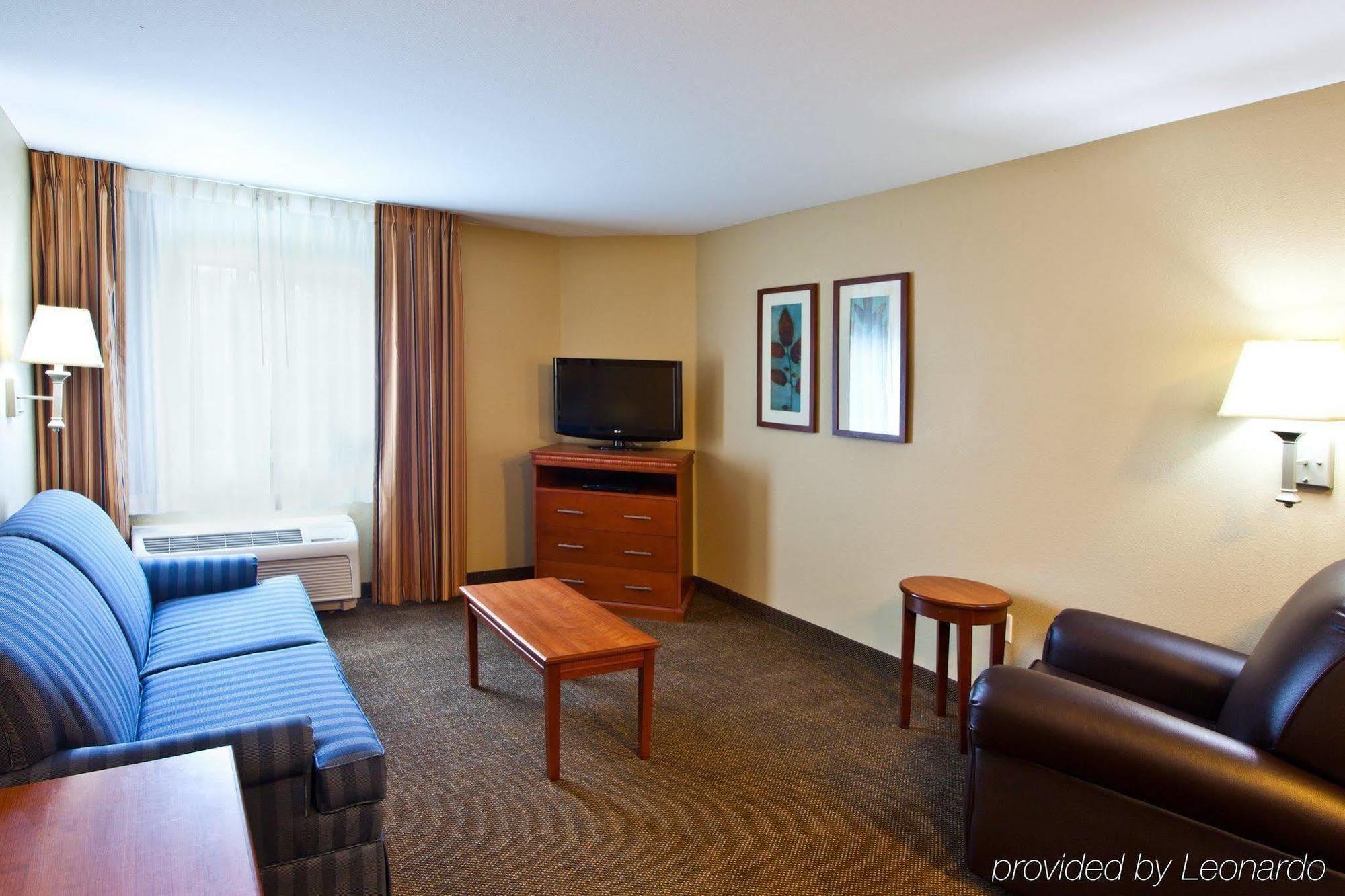 Candlewood Suites Tallahassee By Ihg Стая снимка